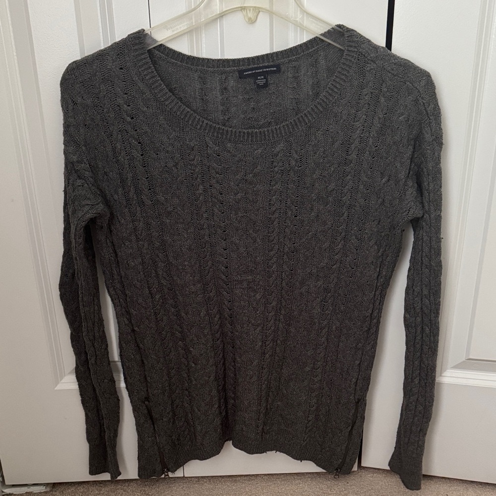 AE Gray Cable Knit Sweater